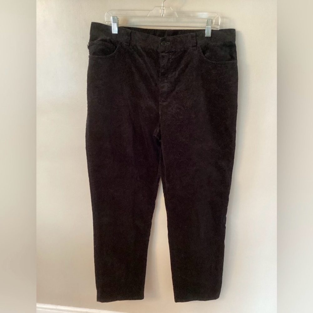 Lauren Ralph Lauren Paisley Embossed Black Velvet Zip Front Pants Womens Size 16
